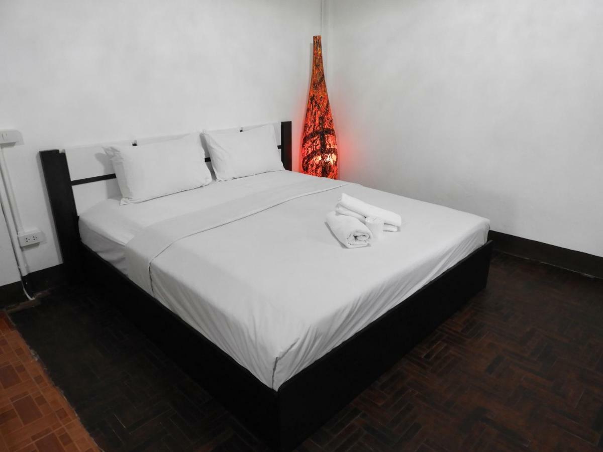 Hotel P'Lyn House Čiang Mai Exteriér fotografie